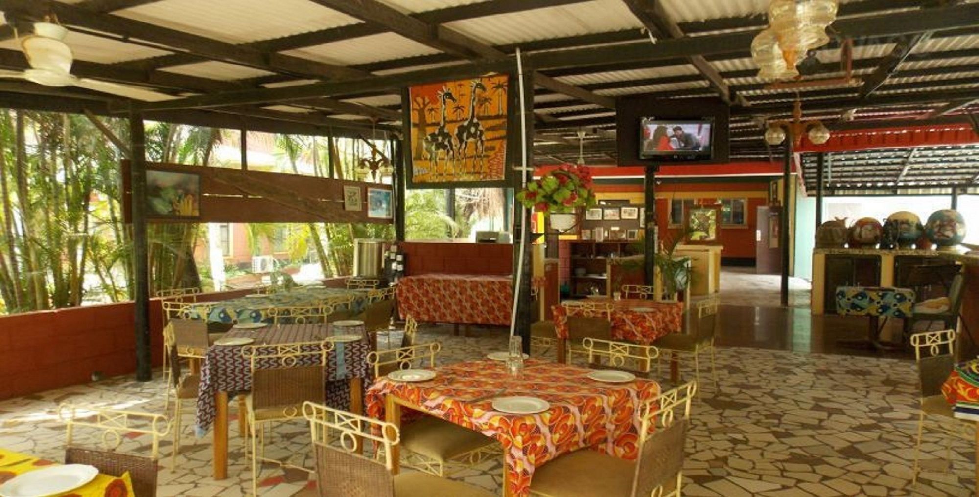 Whispering Palms Resort Magbon Exterior foto